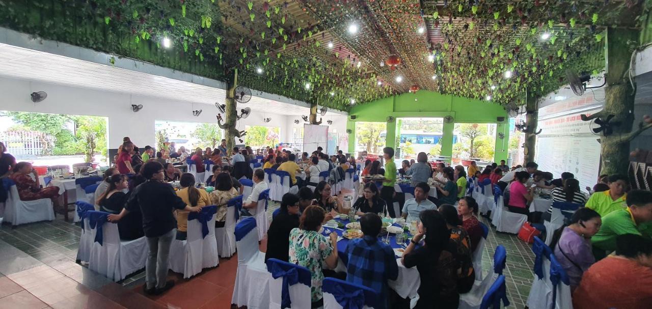 Khach San Ngoc Han Ap Vinh Phu エクステリア 写真