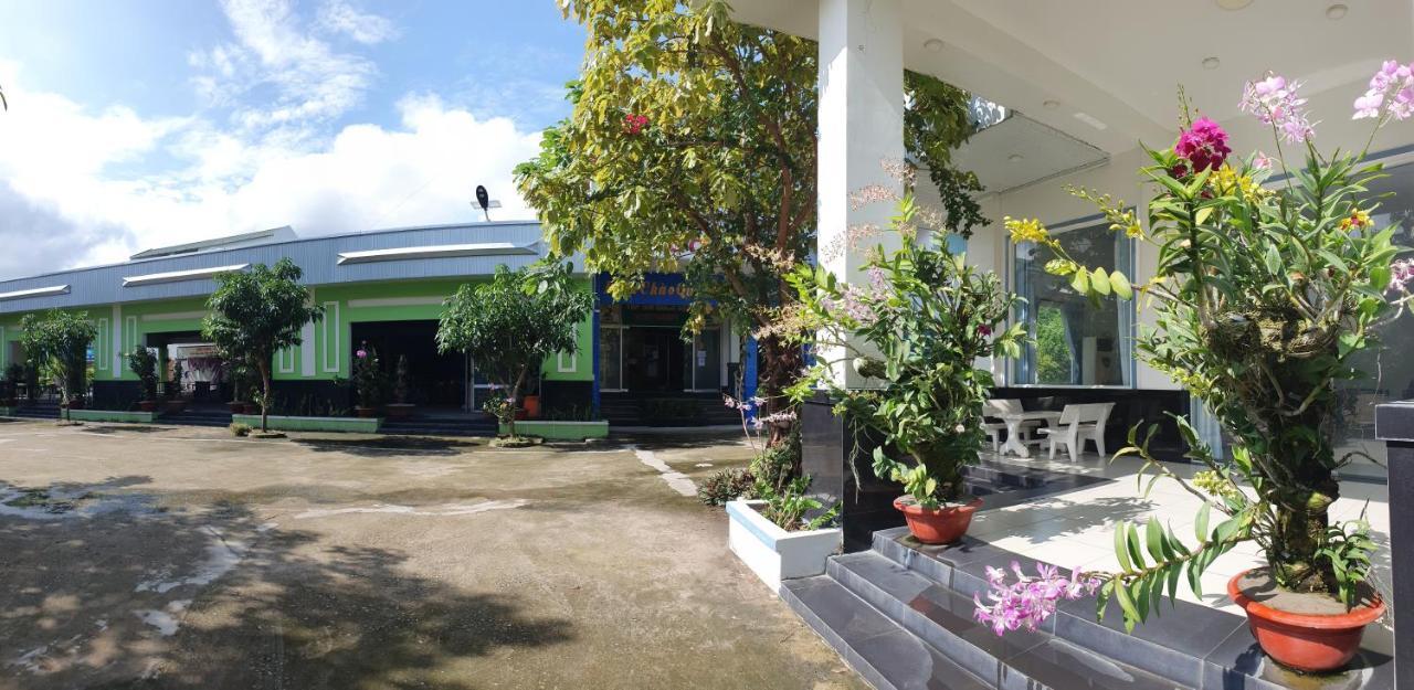 Khach San Ngoc Han Ap Vinh Phu エクステリア 写真