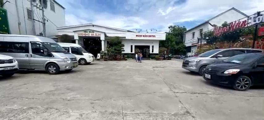 Khach San Ngoc Han Ap Vinh Phu エクステリア 写真
